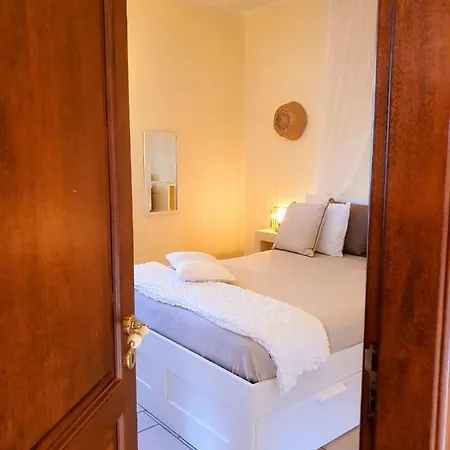 Dimora Di Tours Apartment *